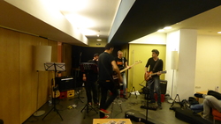 Xus & Friends on Mar 28, 2015 [334-small]