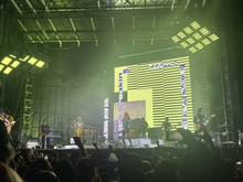 Paramore / Claud on Oct 4, 2022 [643-small]