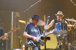 Neil Young / Laura Marling on Jun 5, 2016 [312-small]