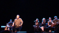 Don Henley on May 1, 2016 [257-small]
