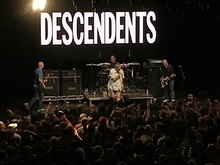 Descendents / Beach Slang / Night Birds on Oct 6, 2016 [528-small]