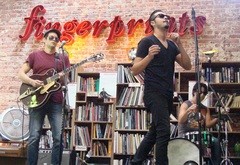 
The Midnight Stroll ~ Jonas Wilson, Aaron Behrens & Falcon Valdez, tags: Aaron Behrens and the Midnight Stroll, Long Beach, California, United States, Fingerprints Music - Aaron Behrens and the Midnight Stroll on Oct 4, 2014 [265-small]