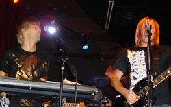 Take the Crown ~ Ryan Wilson & Nick Coffey
, tags: Take The Crown, Los Angeles, California, United States, Knitting Factory Hollywood - Front Room - Lorene Drive / Treaty Of Paris / Take The Crown / Kite Eating Tree on Sep 4, 2007 [857-small]