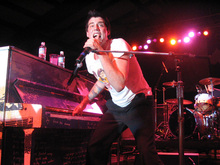 Something Corporate / Motion City Soundtrack on Nov 18, 2004 [642-small]