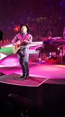 Garth Brooks with Trisha Yearwood on Nov 13, 2016 [017-small]