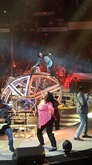 Garth Brooks with Trisha Yearwood on Nov 13, 2016 [018-small]