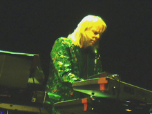 Yes / Dream Theater on Sep 13, 2004 [820-small]