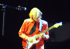 Yes / Dream Theater on Sep 13, 2004 [822-small]