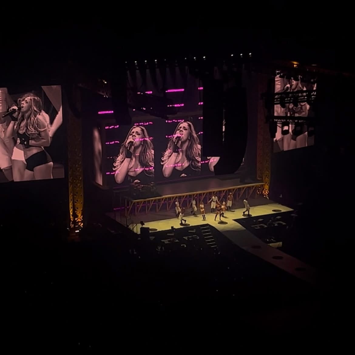 Zara Larsson's captivating stage presence