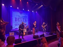 tags: Delta Generators - Snacktime / Delta Generators / Poor Man's Gambit on Sep 14, 2025 [423-small]