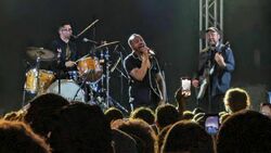 Durand Jones & The Indications / The Psycodelics on Sep 16, 2025 [196-small]