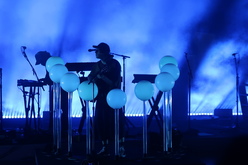 Porter Robinson / ericdoa on Sep 14, 2024 [522-small]
