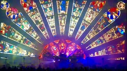 The Chemical Brothers / Overmono on Apr 18, 2023 [340-small]
