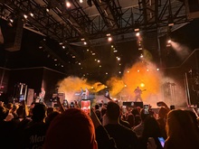 Cage The Elephant / Dexter and The Moonrocks / Girl Tones on Sep 17, 2025 [469-small]