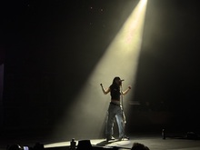 Lorde / The Japanese House / Chanel Beads on Sep 21, 2025 [270-small]