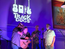 Track Dogs on Sep 26, 2025 [935-small]
