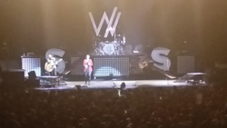 All Time Low / Sleeping With Sirens / Neck Deep on Nov 21, 2015 [882-small]