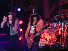 Slash / Foxy Shazam on Sep 25, 2012 [049-small]