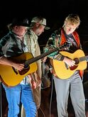 Tyler Childers / Medium Build / Soma on Sep 27, 2025 [413-small]