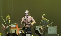 Iggy Pop / The Molotovs on Sep 29, 2025 [997-small]