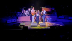 The Teskey Brothers / Sylvie on Sep 28, 2025 [039-small]