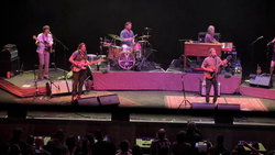 The Teskey Brothers / Sylvie on Sep 28, 2025 [206-small]