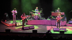 The Teskey Brothers / Sylvie on Sep 28, 2025 [208-small]
