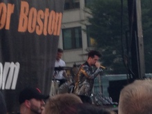 DJ Petru / Panic! At the Disco on Sep 17, 2015 [400-small]