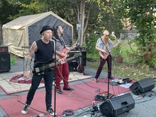 Easthampton Porchfest  on Oct 4, 2025 [024-small]