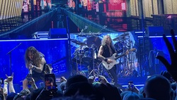 Iron Maiden / The Hu on Oct 24, 2024 [320-small]