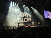 Twenty One Pilots / Dayglow on Sep 30, 2025 [607-small]