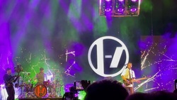 Twenty One Pilots / Dayglow on Oct 1, 2025 [549-small]