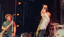 tags: Bruce Springsteen & The E Street Band - Bruce Springsteen & The E Street Band / Bruce Springsteen on Jun 24, 2025 [613-small]