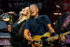 tags: Bruce Springsteen & The E Street Band - Bruce Springsteen & The E Street Band on Nov 6, 2024 [654-small]
