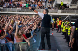 tags: Bruce Springsteen & The E Street Band, Crowd - Bruce Springsteen & The E Street Band on Jul 12, 2024 [142-small]