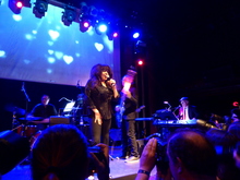 Ronnie Spector & The Ronettes on Jun 18, 2018 [031-small]