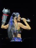 Katy Perry / Goldie Boultier on Oct 8, 2025 [186-small]