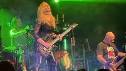 Mammoth WVH / Nita Strauss on Nov 4, 2023 [939-small]