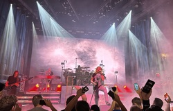 Dream Theater on Oct 11, 2025 [025-small]