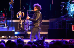 tags: Bruce Springsteen & The E Street Band, Portland, Oregon, United States - Bruce Springsteen & The E Street Band on Mar 22, 2016 [519-small]
