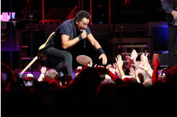 tags: Bruce Springsteen & The E Street Band, Portland, Oregon, United States - Bruce Springsteen & The E Street Band on Mar 22, 2016 [520-small]