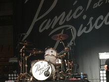 LOLO / Panic! At the Disco on Apr 8, 2016 [182-small]