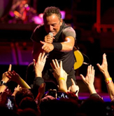tags: Bruce Springsteen & The E Street Band - Bruce Springsteen & The E Street Band on Mar 13, 2016 [831-small]