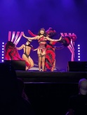 Violet Chachki / Gottmik / Moxie Cotin-Rose / Maxi Glamour / Vanessa Frost / ZeLucy Leone Fur on Oct 8, 2025 [855-small]