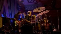 Local H on Oct 20, 2022 [437-small]