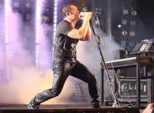 NIN ~ Trent Reznor, tags: Nine Inch Nails, Irvine, California, United States, Verizon Wireless Amphitheatre - Jane's Addiction / Nine Inch Nails / Steet Sweeper Social Club on May 20, 2009 [354-small]