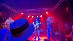 Hayseed Dixie / These Wicked Rivers on Sep 30, 2022 [606-small]