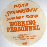tags: Bruce Springsteen & The E Street Band - Bruce Springsteen & The E Street Band on Sep 14, 1981 [062-small]