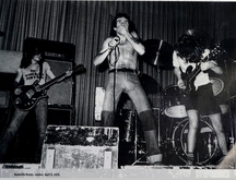 AC/DC on Apr 26, 1976 [100-small]
