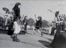 AC/DC on Sep 7, 1975 [116-small]
